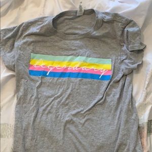 T-shirt that says legendary
